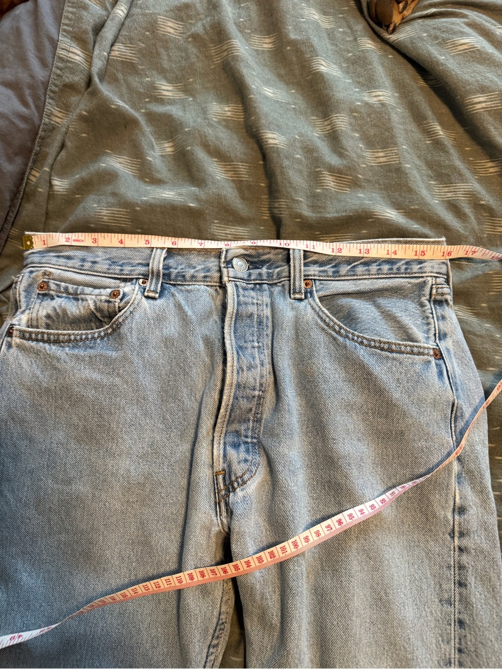 Vintage Levi’s 501 32”x30” made in USA 1996 - Picture 7 of 11